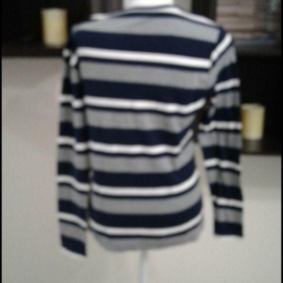Classic Tommy Hilfiger Striped Long Sleeve Knit Top - Picture 4 of 7